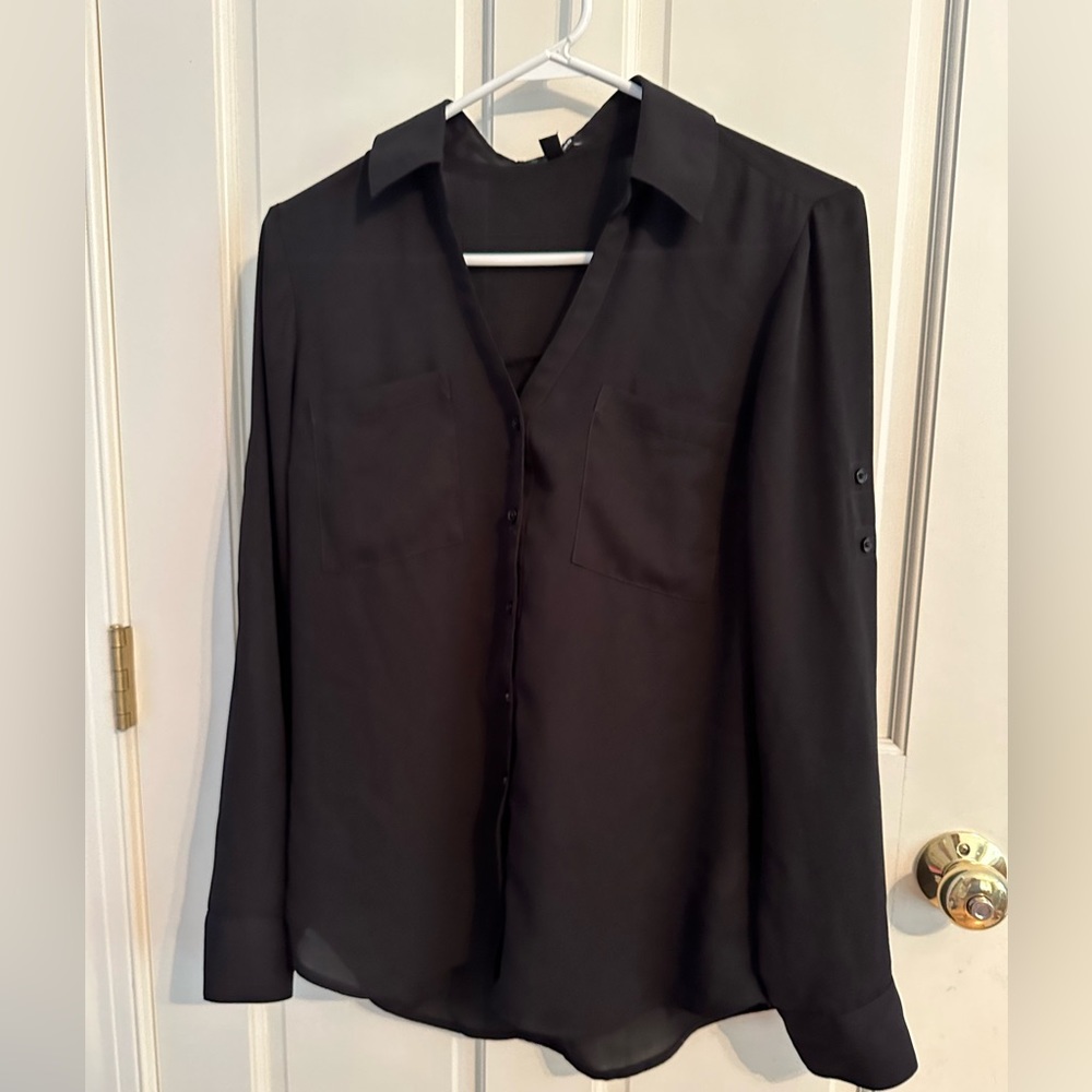 Mesh Express Woman’s Button up size M